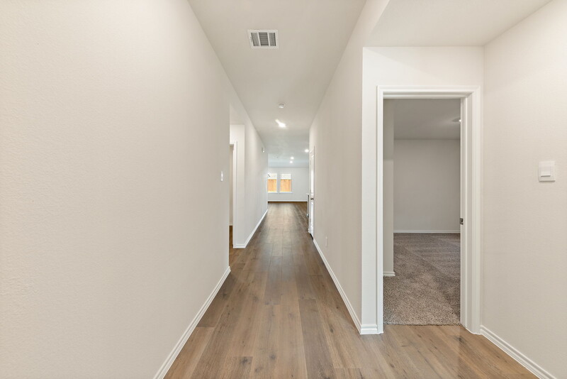 6301 Surfside Dr Image 4